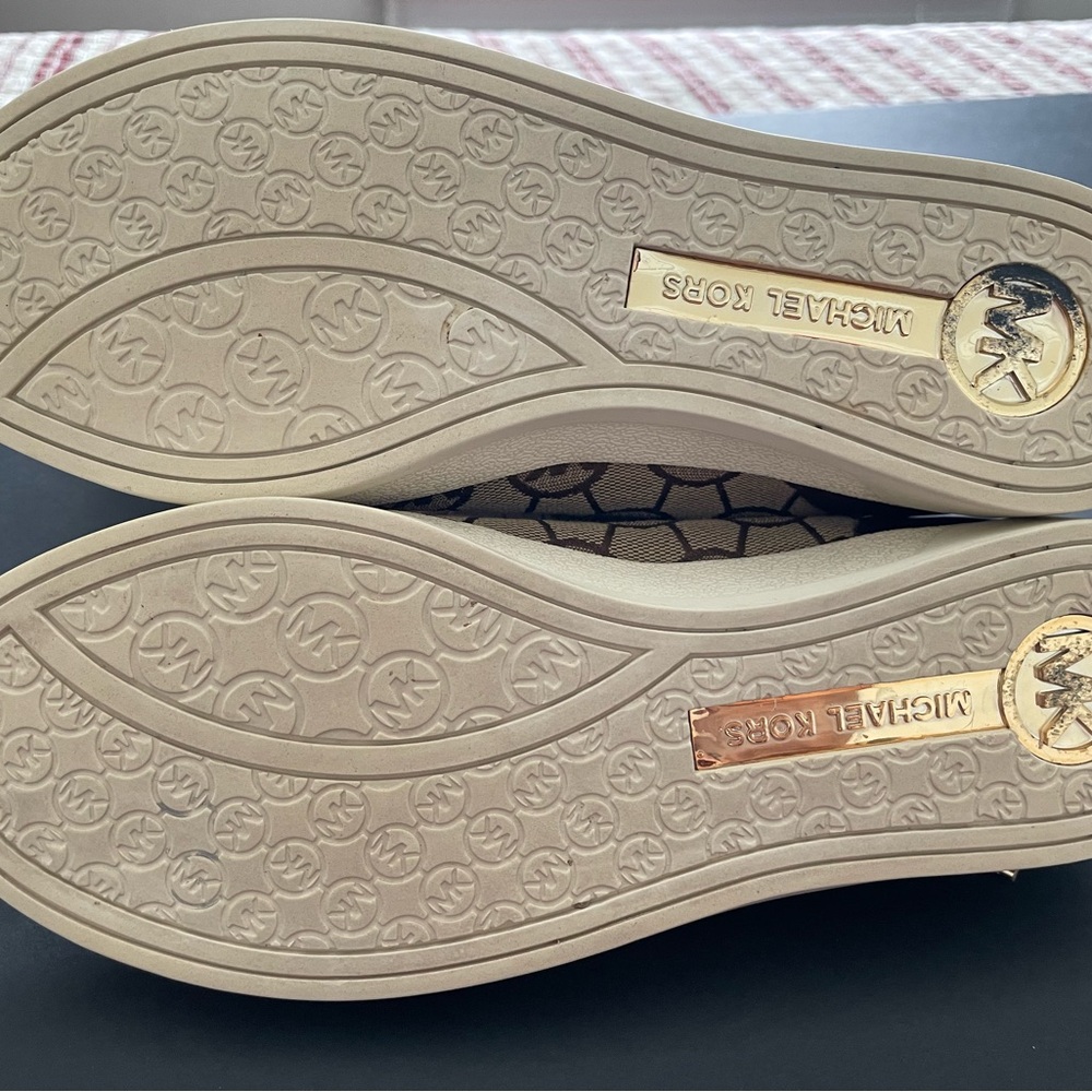 MICHAEL KORS  Tan and Brown Women's Sneakers Size 7.5 - Picture 8 of 9